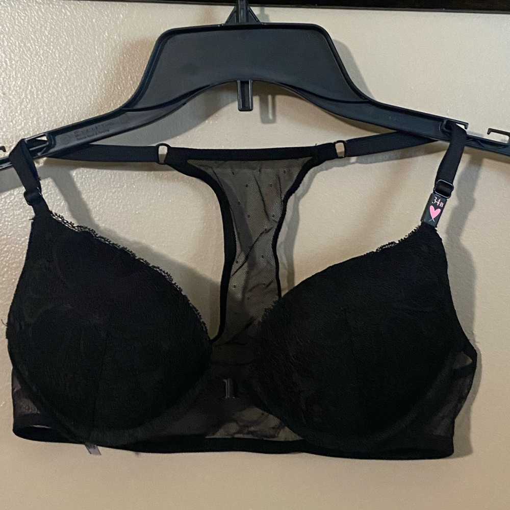Victoria’s Secret black lace bra, 34B, new with tags